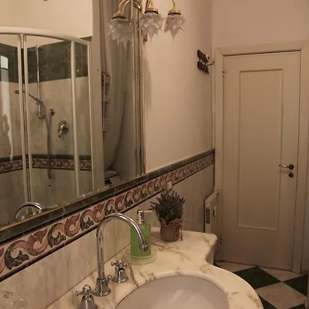 Amarcorde In Corso Buenos Aires Con 6 Posti Letto