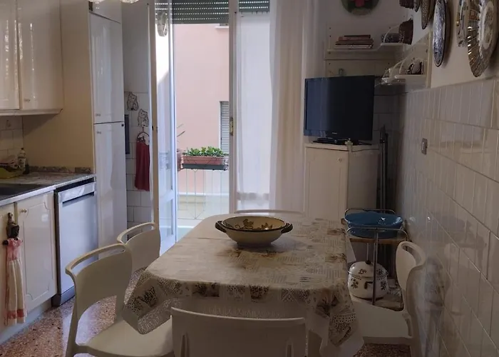 Amarcorde In Corso Buenos Aires Con 6 Posti Letto * キアーヴァリ